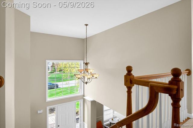 3881 High Grove Way, Lake Orion, MI 48360
