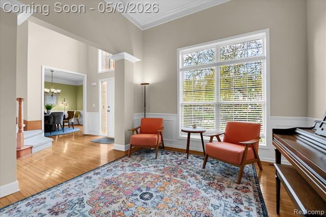 3881 High Grove Way, Lake Orion, MI 48360