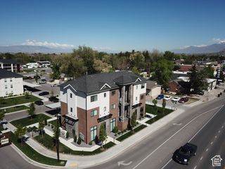 560 S MAIN ST, Springville, UT 84663