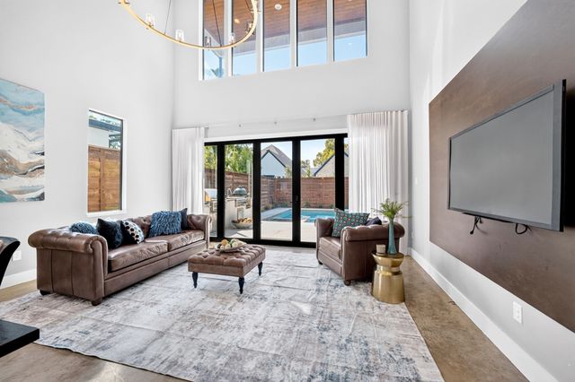 4234 Merrell Road, Dallas, TX 75229