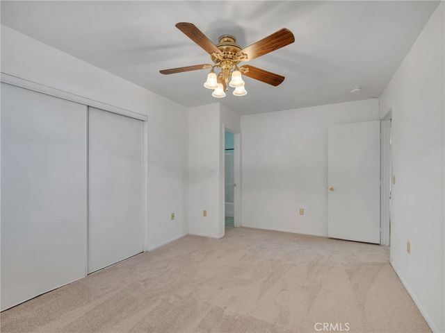 21693 Wren, Apple Valley, CA 92308