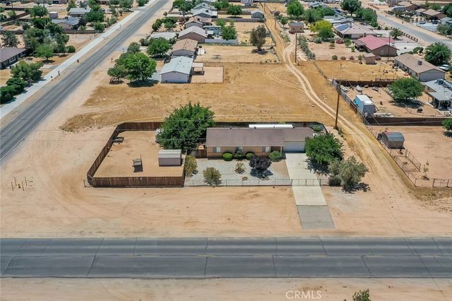 21693 Wren, Apple Valley, CA 92308