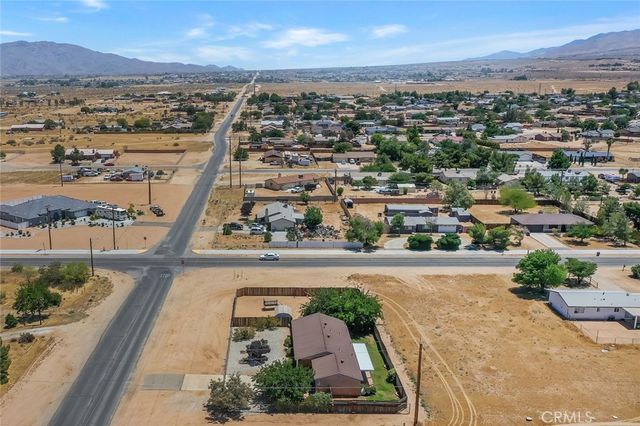 21693 Wren, Apple Valley, CA 92308