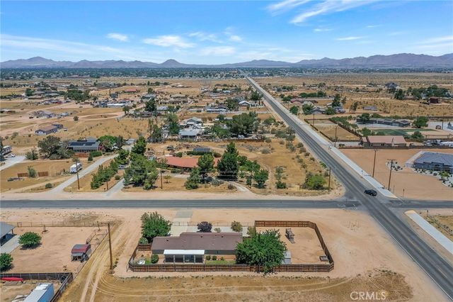 21693 Wren, Apple Valley, CA 92308