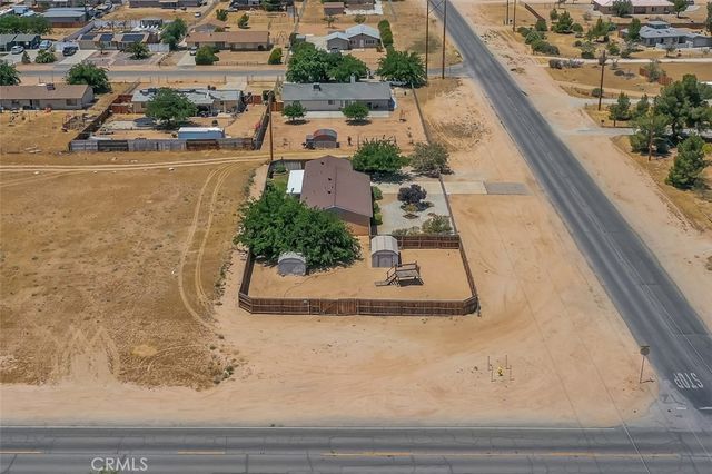 21693 Wren, Apple Valley, CA 92308