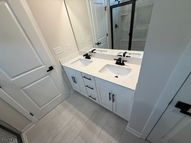 6 Lafayette Ln, Montville Twp., NJ 07082