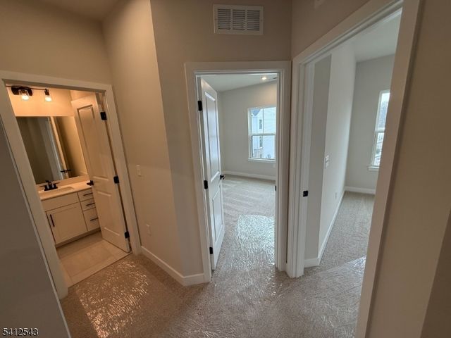 6 Lafayette Ln, Montville Twp., NJ 07082