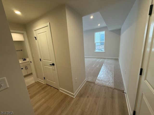 6 Lafayette Ln, Montville Twp., NJ 07082