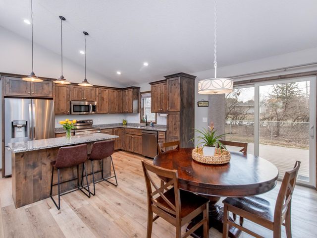 1167 Pinewood Trail, New Richmond, WI 54017