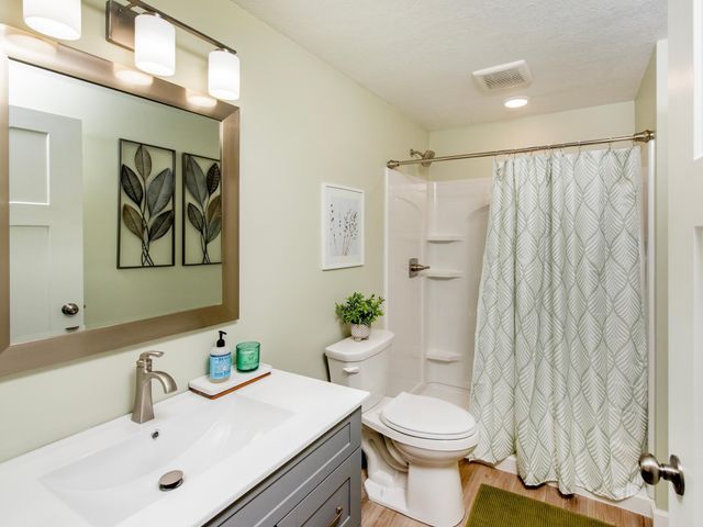 1167 Pinewood Trail, New Richmond, WI 54017