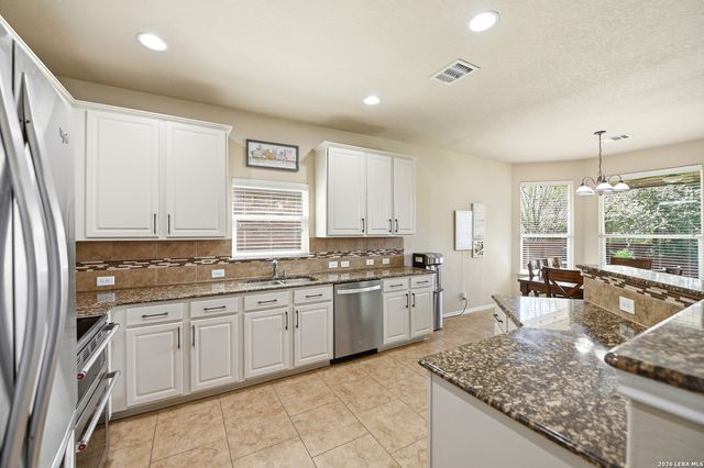 133 Park Heights, Cibolo, TX 78108