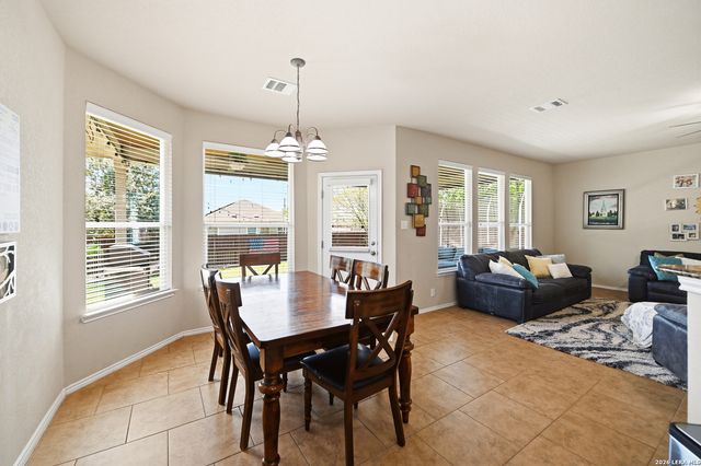 133 Park Heights, Cibolo, TX 78108