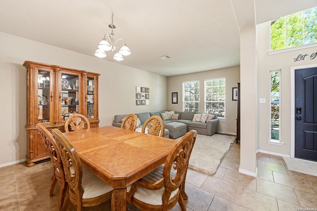 133 Park Heights, Cibolo, TX 78108