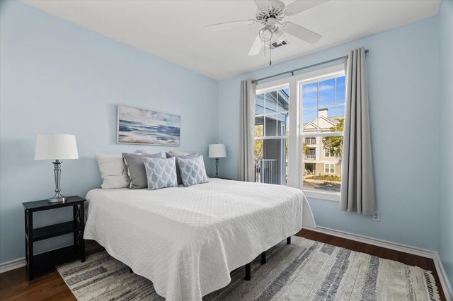 130 River Landing Drive 2206, Charleston, SC 29492