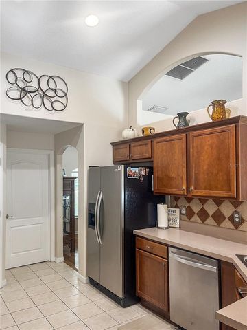 34224 SHADEWOOD CIRCLE, Leesburg, FL 34788