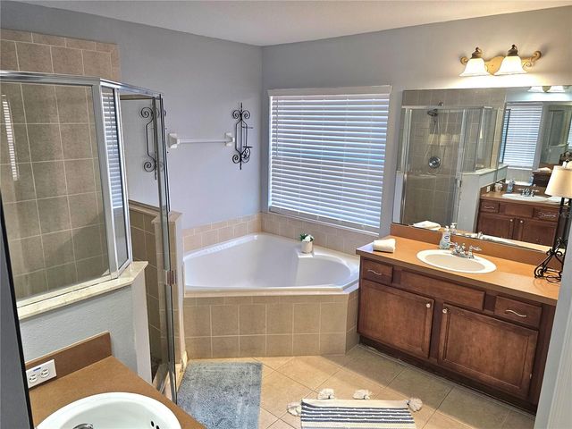 34224 SHADEWOOD CIRCLE, Leesburg, FL 34788