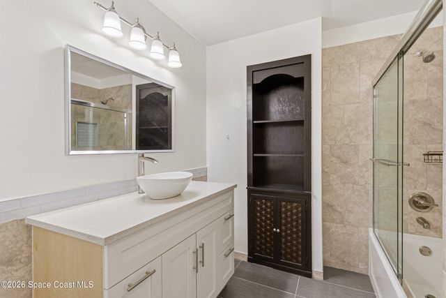 565 Wistar Court NE, Palm Bay, FL 32907