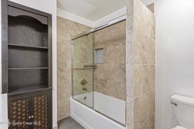 565 Wistar Court NE, Palm Bay, FL 32907
