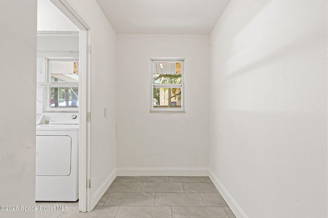565 Wistar Court NE, Palm Bay, FL 32907
