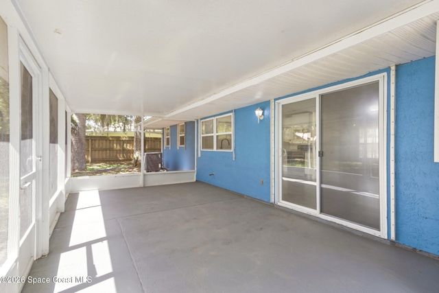 565 Wistar Court NE, Palm Bay, FL 32907