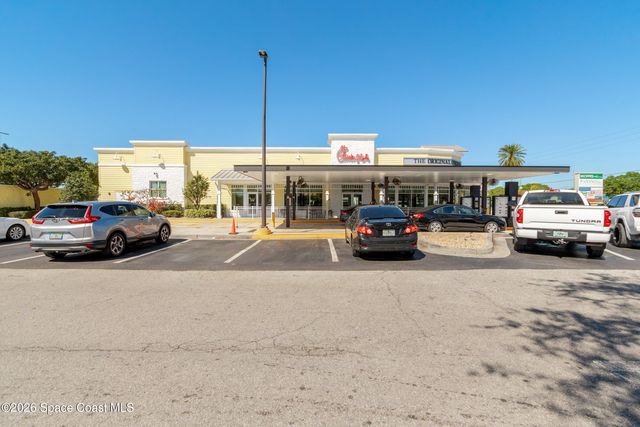 565 Wistar Court NE, Palm Bay, FL 32907