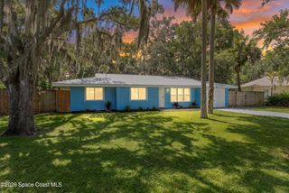 565 Wistar Court NE, Palm Bay, FL 32907