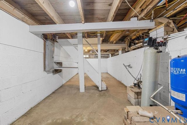 422 Cartersville Rd, Cumberland, VA 23040