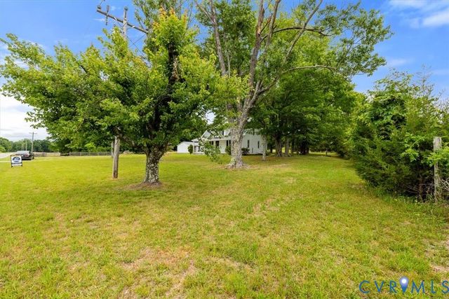 422 Cartersville Rd, Cumberland, VA 23040