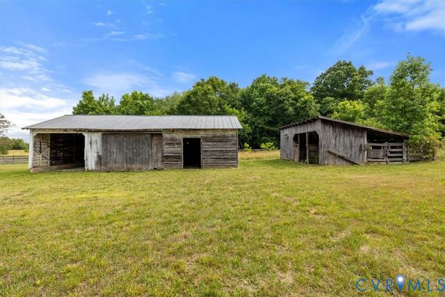 422 Cartersville Rd, Cumberland, VA 23040