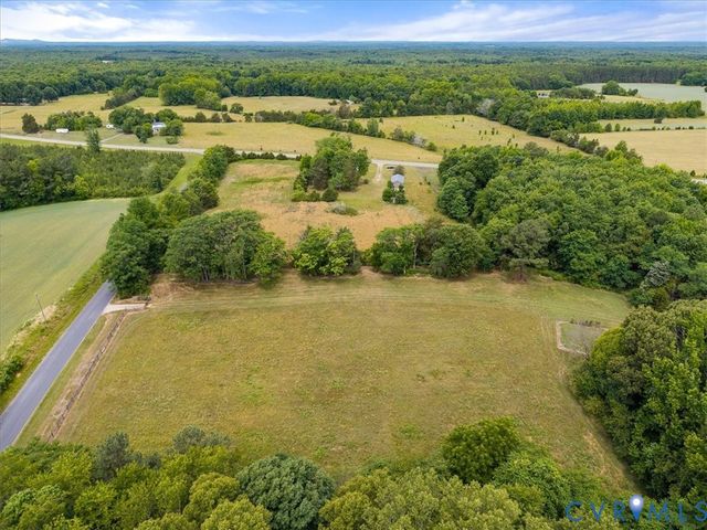 422 Cartersville Rd, Cumberland, VA 23040