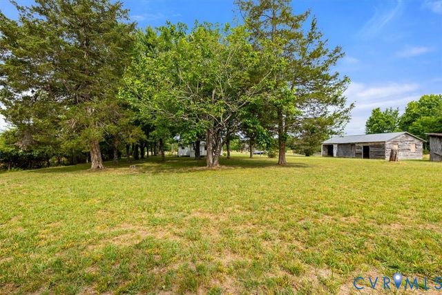 422 Cartersville Rd, Cumberland, VA 23040
