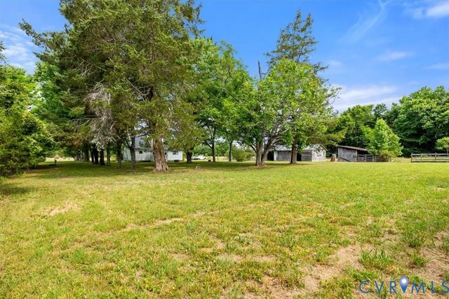 422 Cartersville Rd, Cumberland, VA 23040