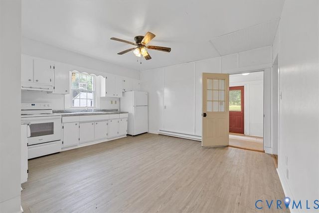 422 Cartersville Rd, Cumberland, VA 23040