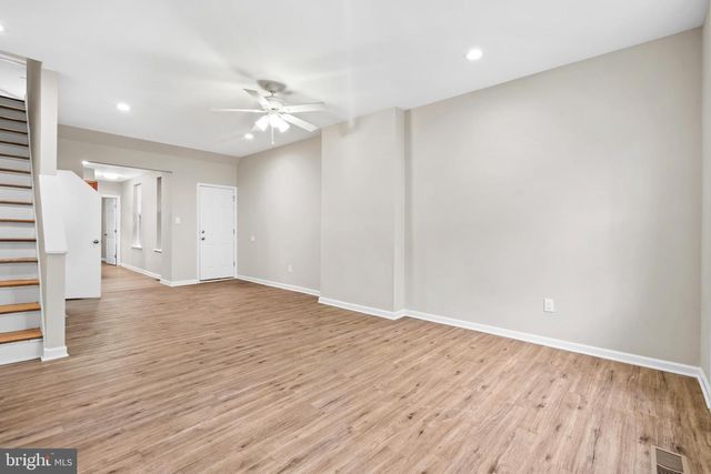1833 FONTAIN ST, Philadelphia, PA 19121