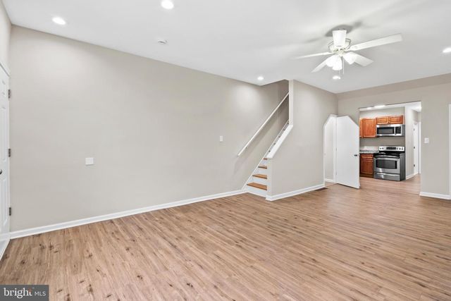 1833 FONTAIN ST, Philadelphia, PA 19121