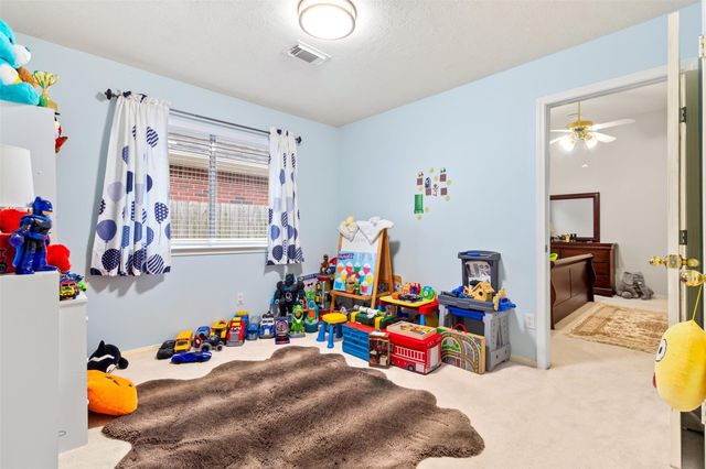 10618 Spring Brook Drive, Houston, TX 77041