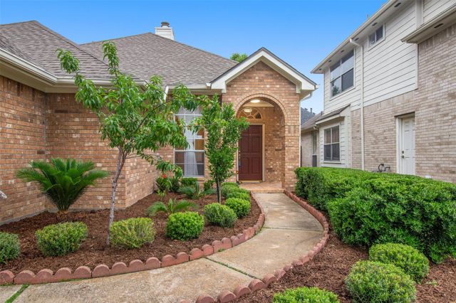 10618 Spring Brook Drive, Houston, TX 77041