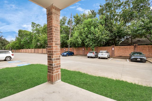 11355 Richmond Avenue 0502, South Houston, TX 77082