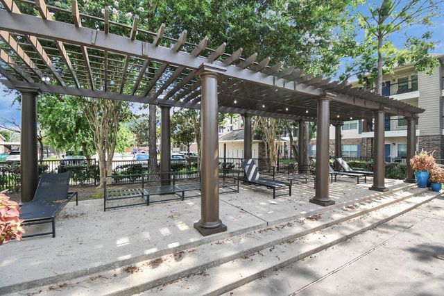 11355 Richmond Avenue 0502, South Houston, TX 77082