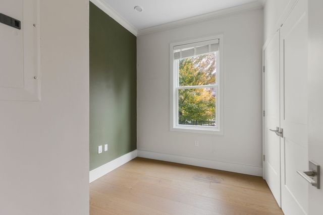 11 Tannery Brook Row 1, Somerville, MA 02144