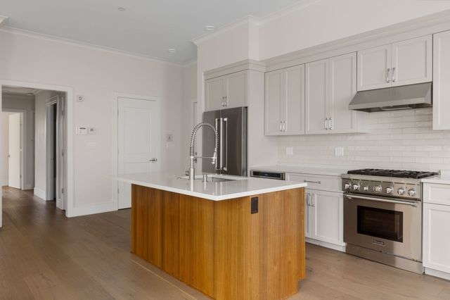 11 Tannery Brook Row 1, Somerville, MA 02144