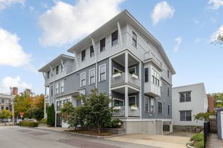 11 Tannery Brook Row 1, Somerville, MA 02144