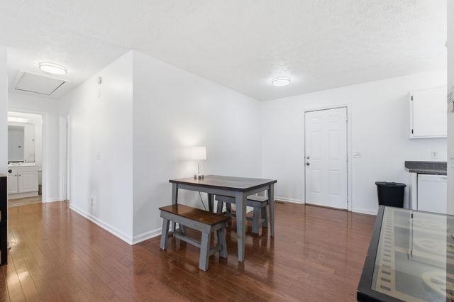 400 Shadetree Ct, Nashville, TN 37207