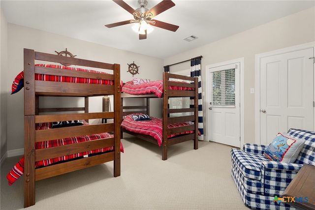 244 Lake Ridge Drive, Seguin, TX 78155