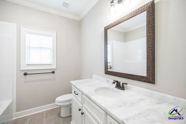 402 Bristleleaf Path, Kathleen, GA 31047