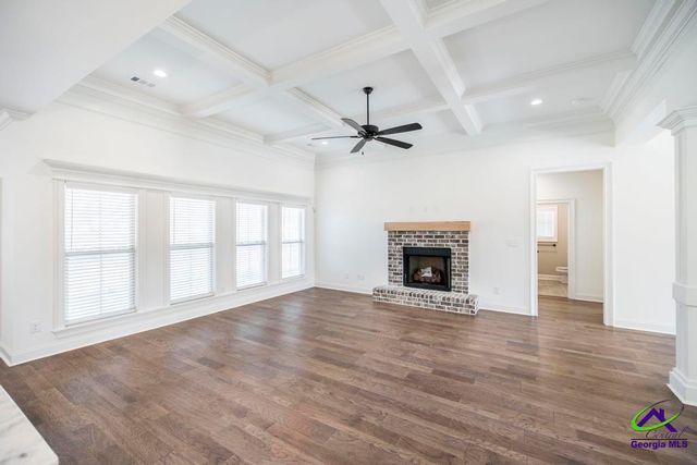 402 Bristleleaf Path, Kathleen, GA 31047