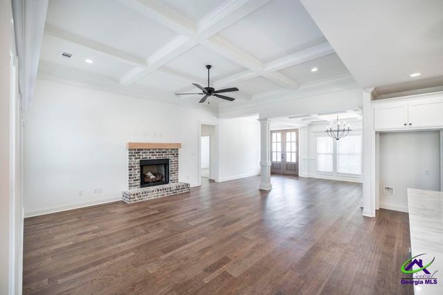 402 Bristleleaf Path, Kathleen, GA 31047