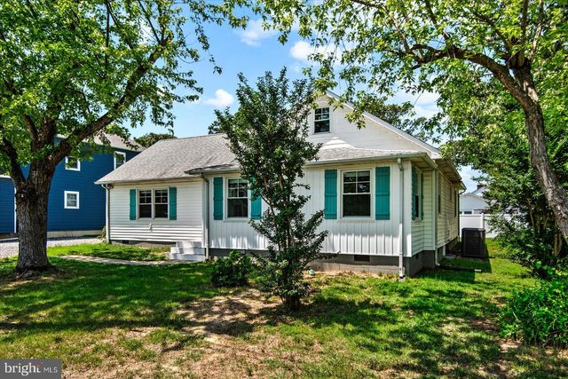 505 MONROE BAY AVE, Colonial Beach, VA 22443