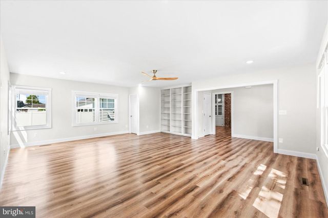 505 MONROE BAY AVE, Colonial Beach, VA 22443