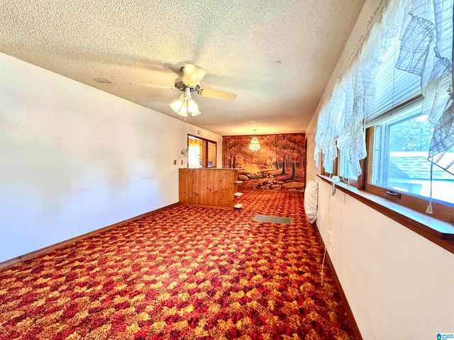 419 10TH STREET S, Bessemer, AL 35020
